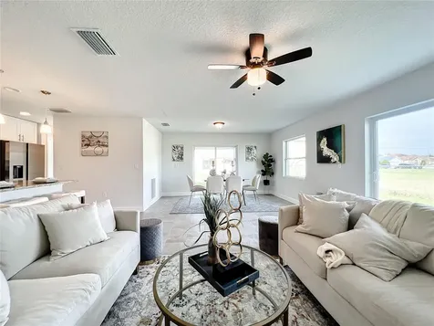560 Maricopa Drive Kissimmee FL 34758