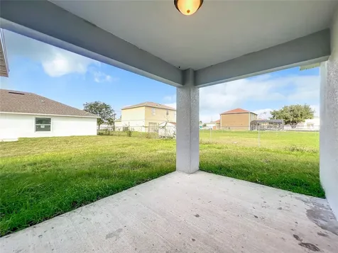560 Maricopa Drive Kissimmee FL 34758