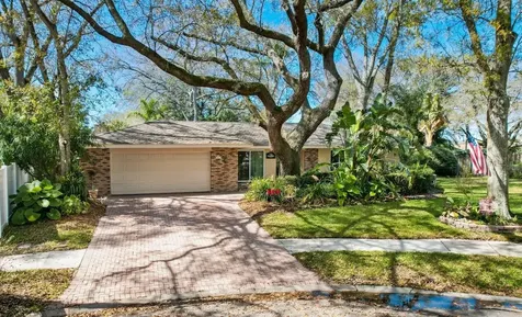 2051 Kingston Court Clearwater FL 33764