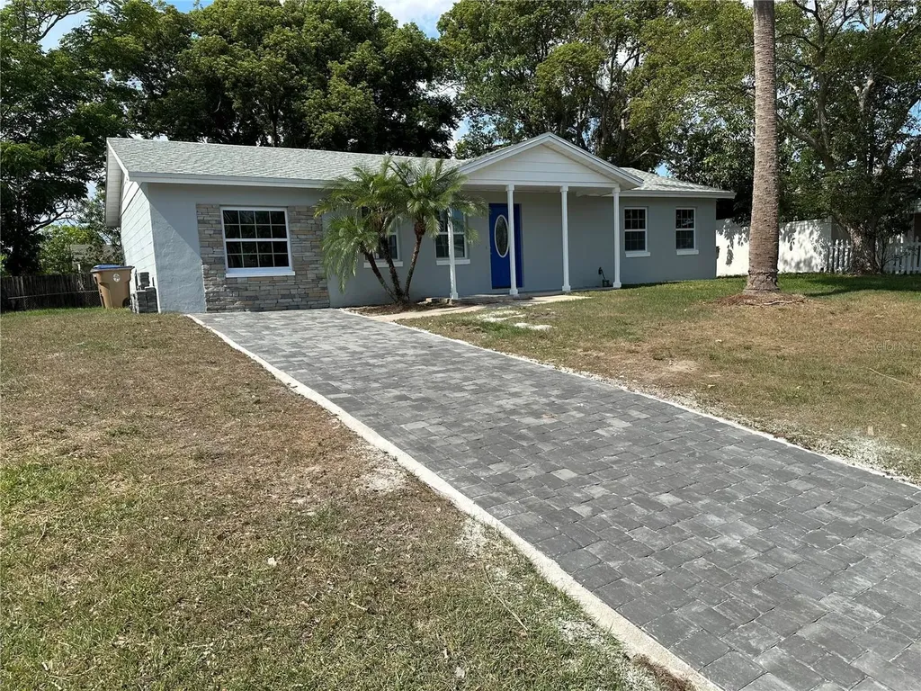 175 Gardenia Road Kissimmee FL 34743
