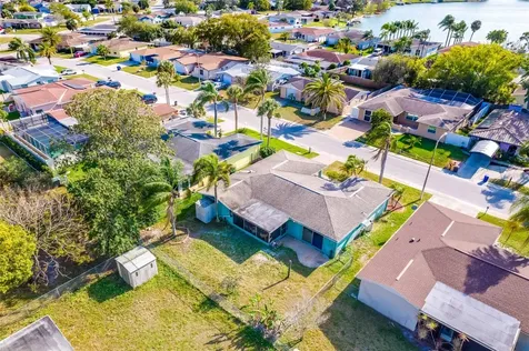 9620 Lakeside Lane Port Richey FL 34668