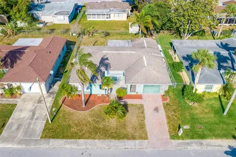 9620 Lakeside Lane Port Richey FL 34668