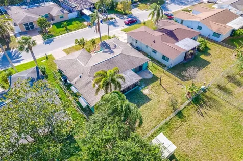 9620 Lakeside Lane Port Richey FL 34668