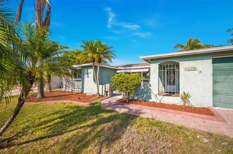 9620 Lakeside Lane Port Richey FL 34668