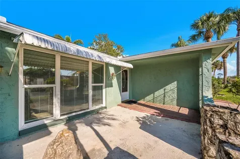 9620 Lakeside Lane Port Richey FL 34668