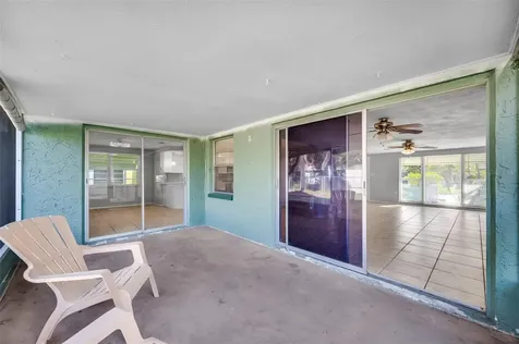 9620 Lakeside Lane Port Richey FL 34668