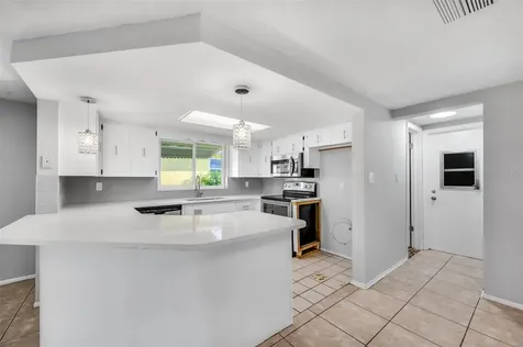 9620 Lakeside Lane Port Richey FL 34668