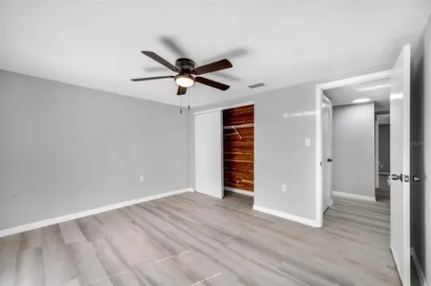 9620 Lakeside Lane Port Richey FL 34668