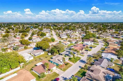 9620 Lakeside Lane Port Richey FL 34668