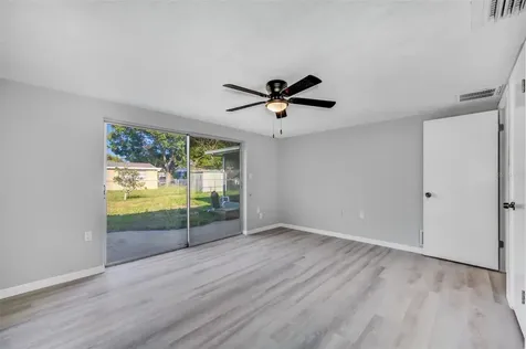 9620 Lakeside Lane Port Richey FL 34668