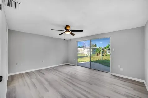 9620 Lakeside Lane Port Richey FL 34668