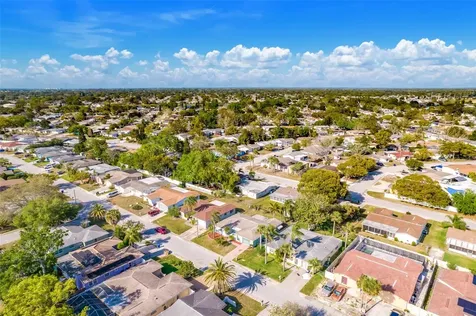 9620 Lakeside Lane Port Richey FL 34668