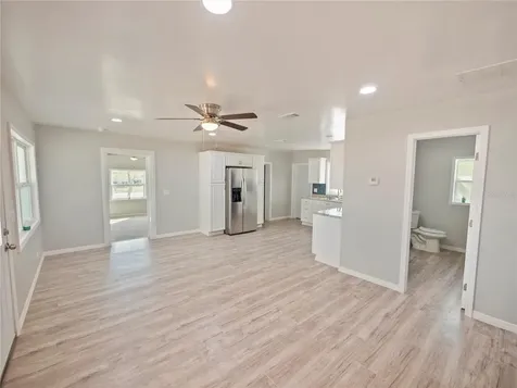 718 Drive Martin Luther King Street Dundee FL 33838