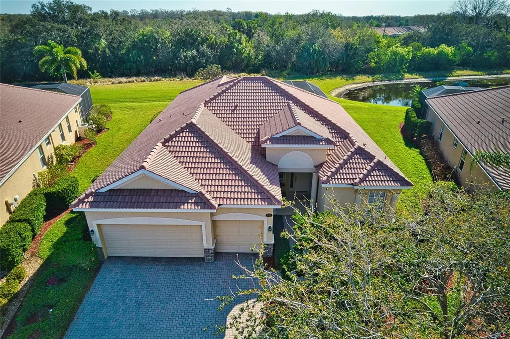 431 Grand Preserve Cove Bradenton FL 34212