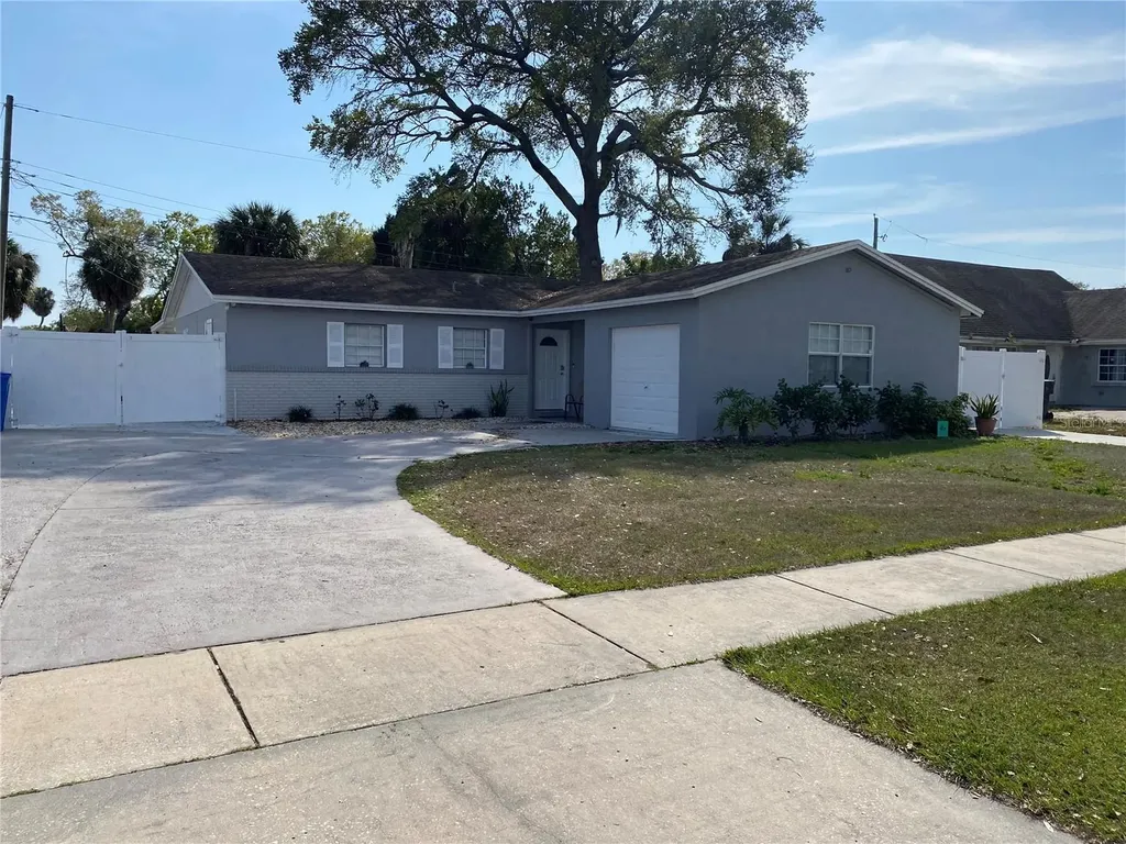7518 W Hanna Avenue Tampa FL 33615