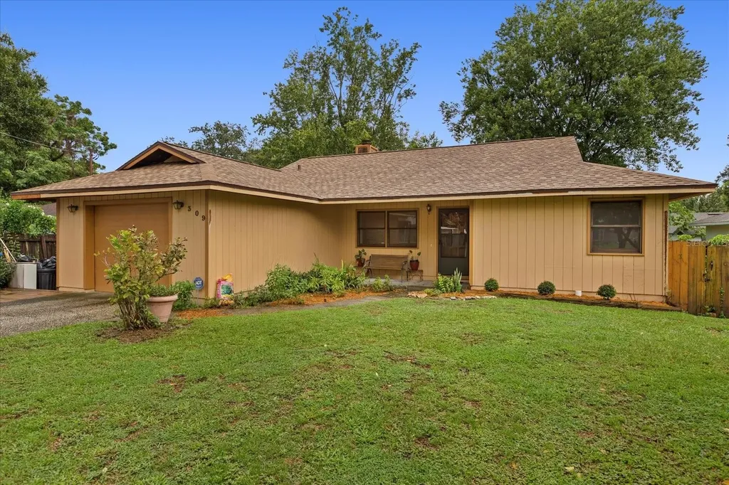 309 E 122nd Avenue Tampa FL 33612