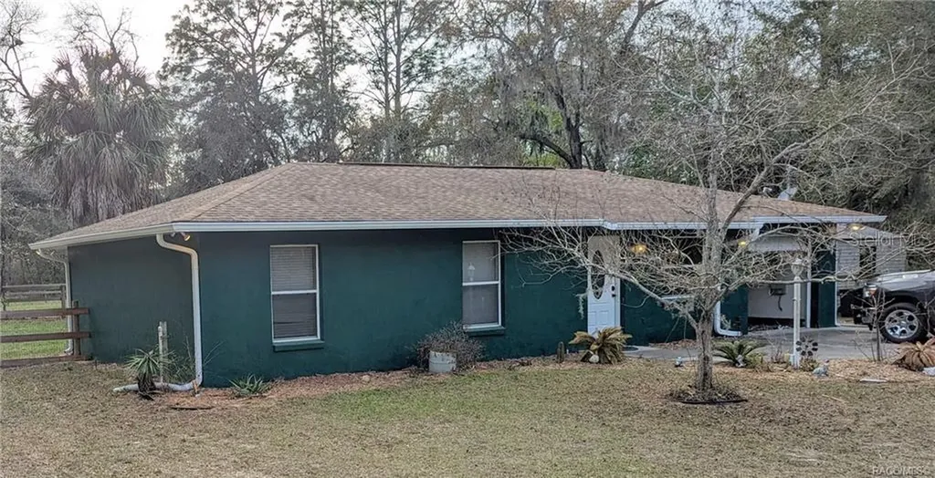 8290 N Erin Drive Crystal River FL 34428