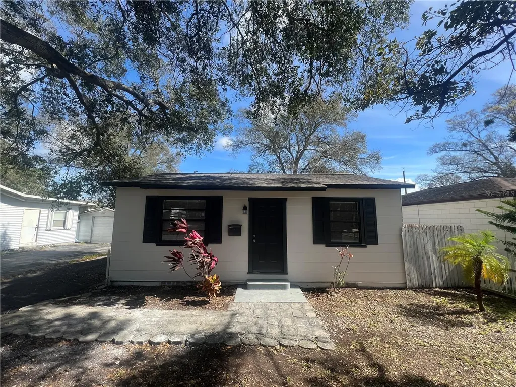 4919 20th Street N St Petersburg FL 33714