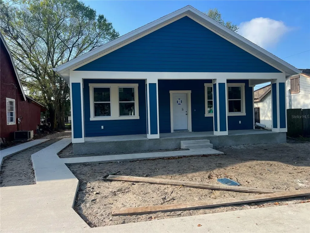 1303 E Wilder Avenue Tampa FL 33603