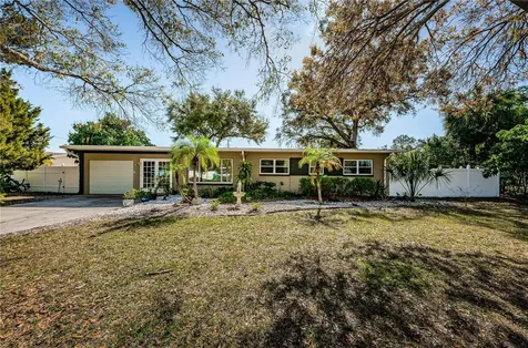 7118 Quincy Lane Clearwater FL 33764