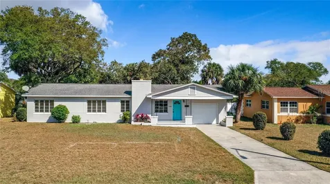 2708 Queen Street S St Petersburg FL 33712