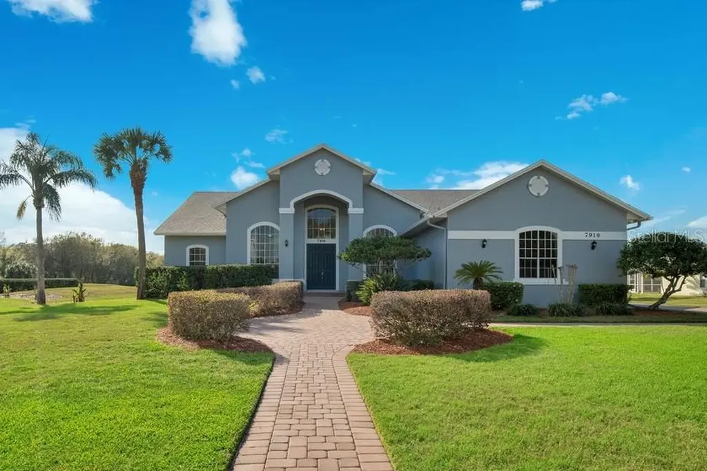 7919 Courtleigh Drive Orlando FL 32835