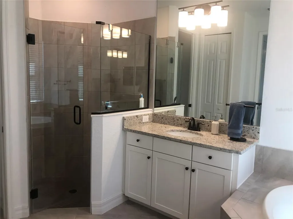 5720 Cheech Glen Bradenton FL 34211