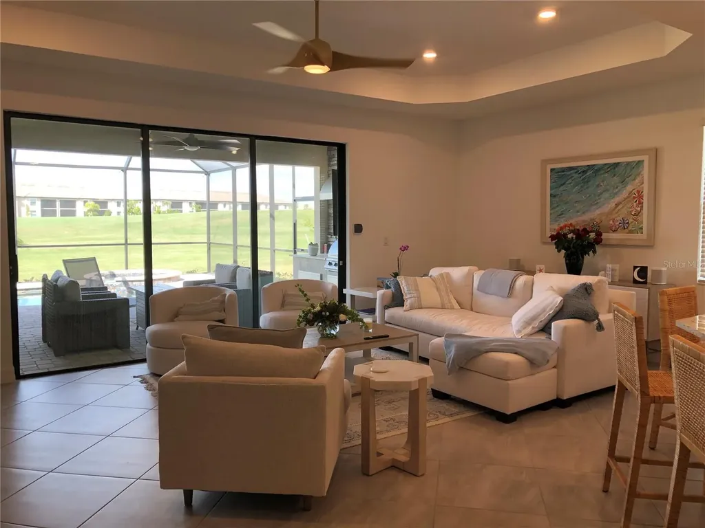 5720 Cheech Glen Bradenton FL 34211