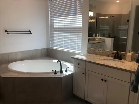 5720 Cheech Glen Bradenton FL 34211