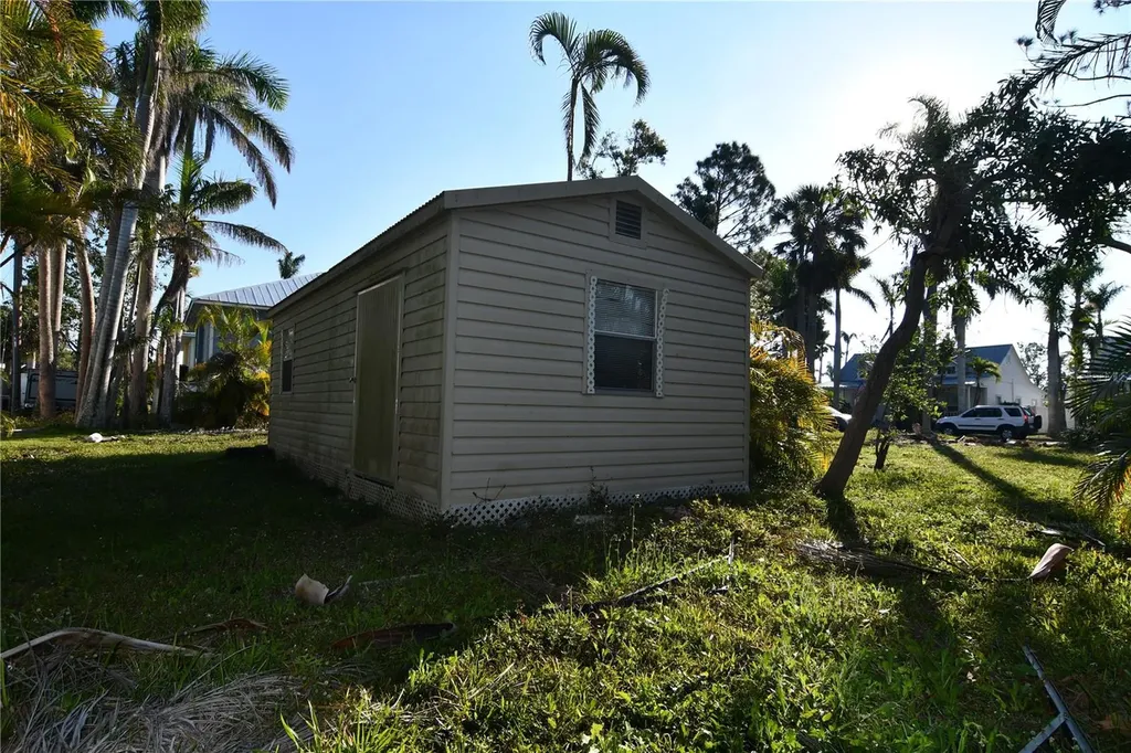 610 Trabue Avenue Punta Gorda FL 33950