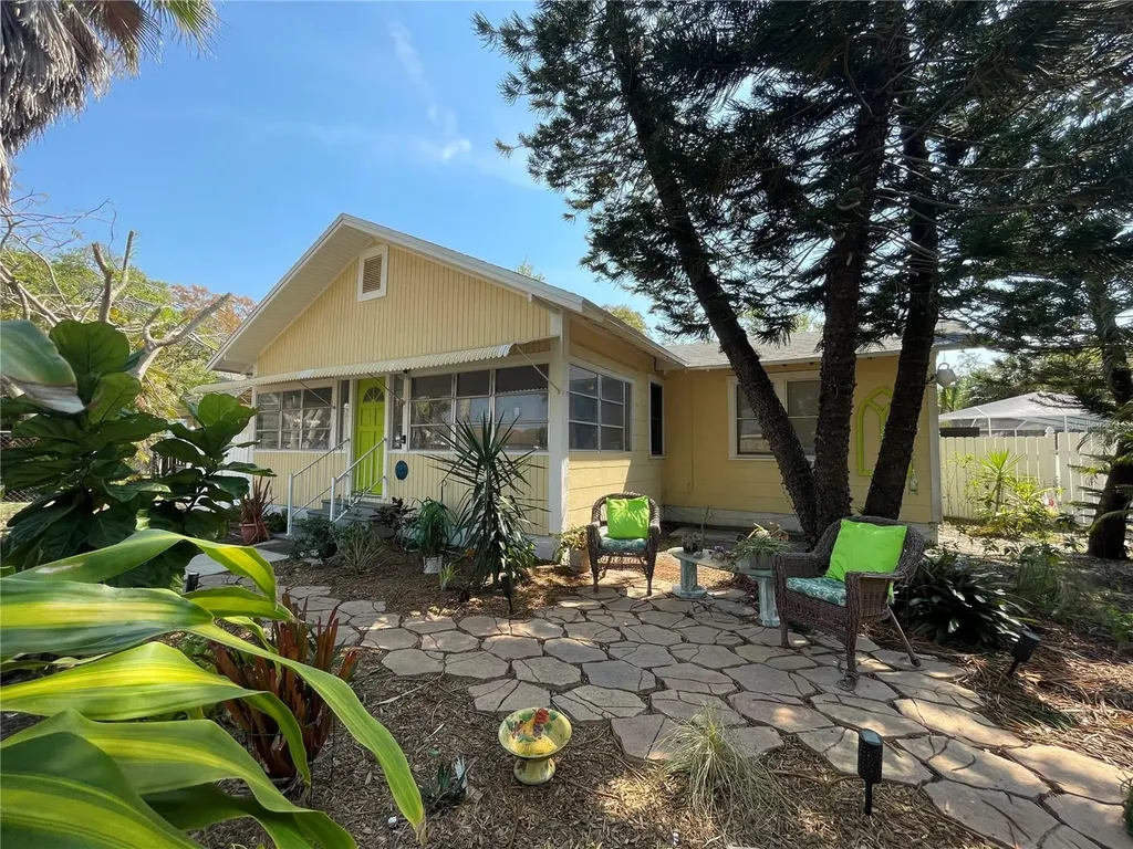 4926 23rd Avenue S Gulfport FL 33707