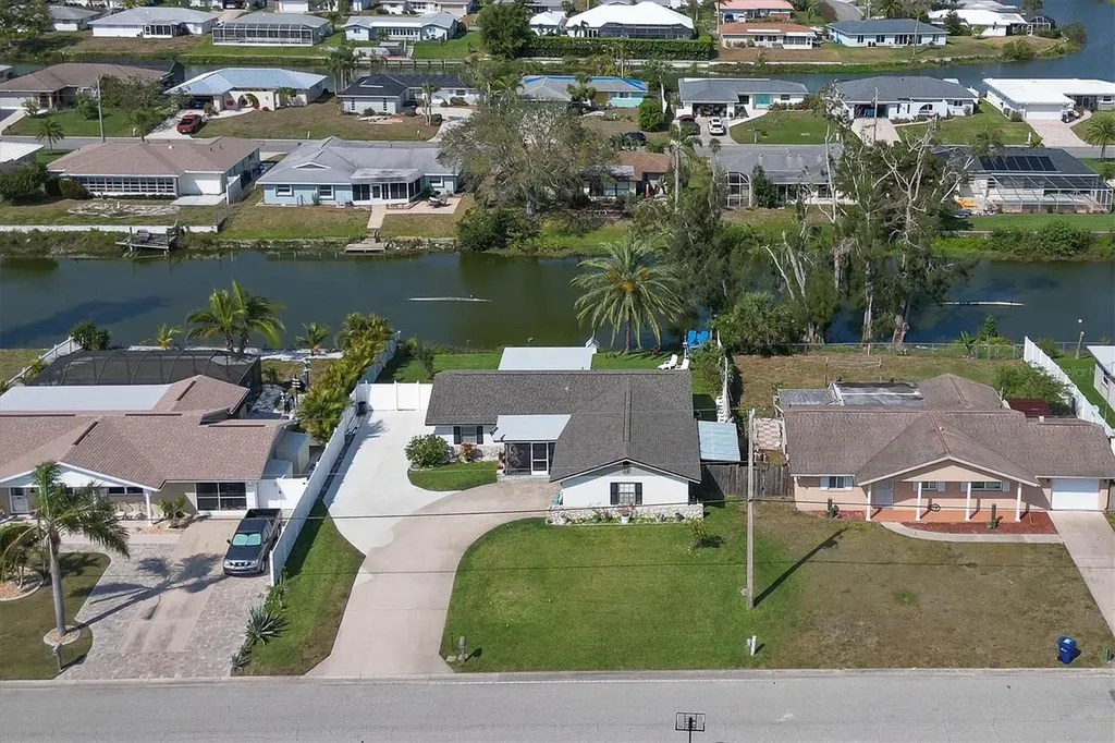 617 Briarwood Road Venice FL 34293