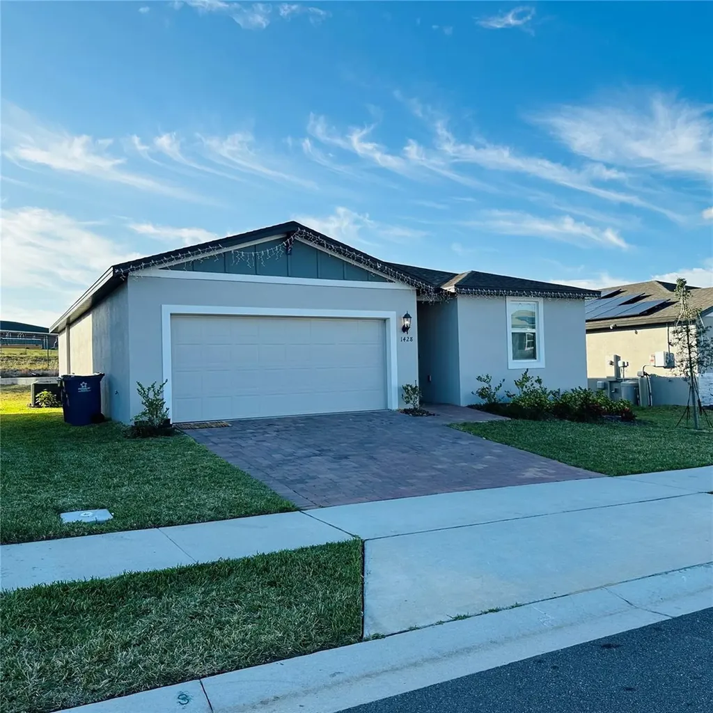 1428 Saguaro Street Davenport FL 33837