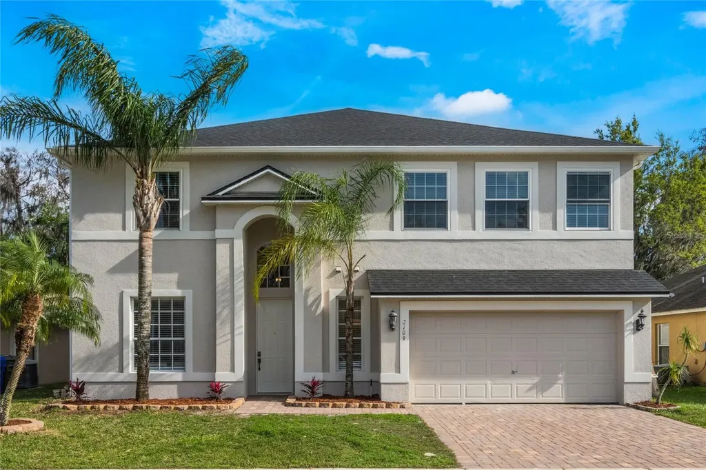2109 The Oaks Boulevard Kissimmee FL 34746