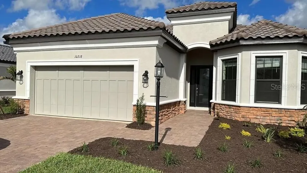 10218 Morning Mist Lane Sarasota FL 34241