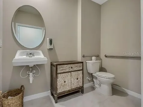 1033 Fig Street Tavares FL 32778