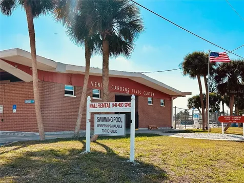 624 Sheridan Drive Venice FL 34293