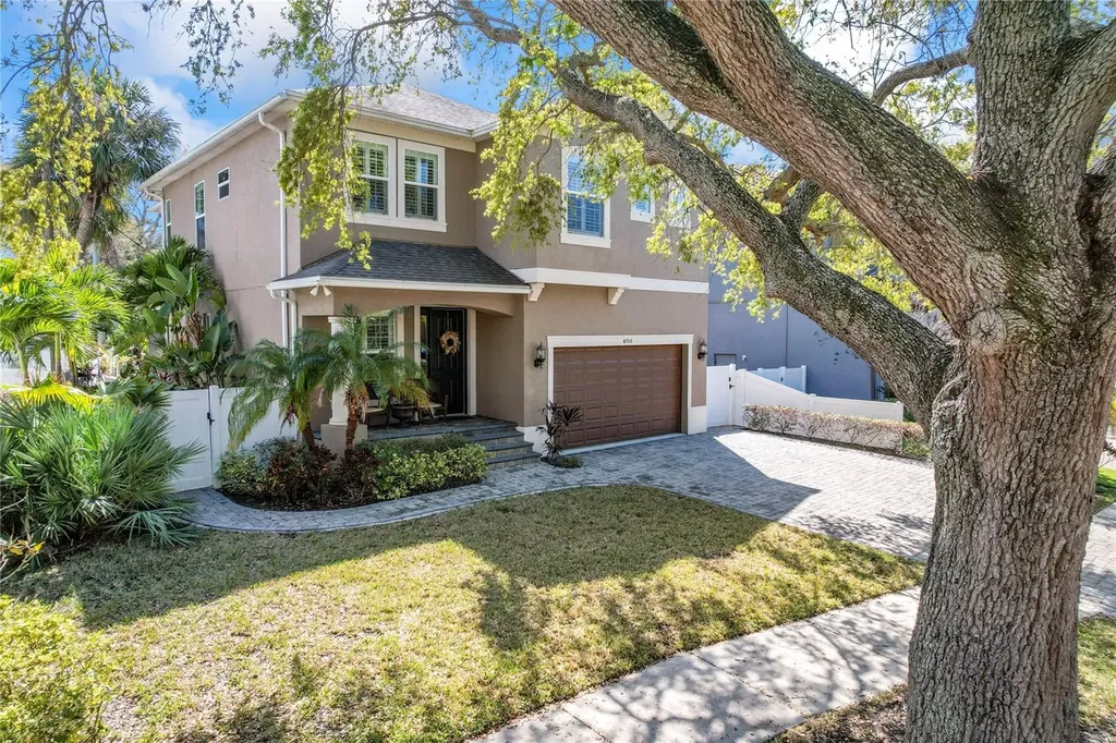 4706 W Kensington Avenue Tampa FL 33629
