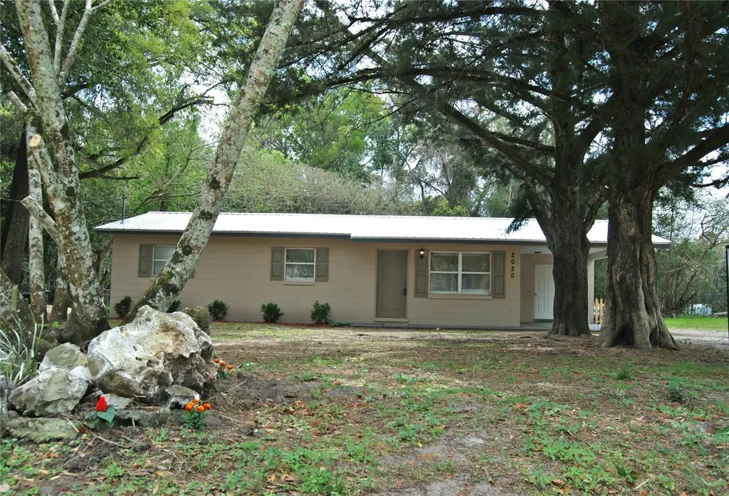 2020 NW 40th Street Ocala FL 34475