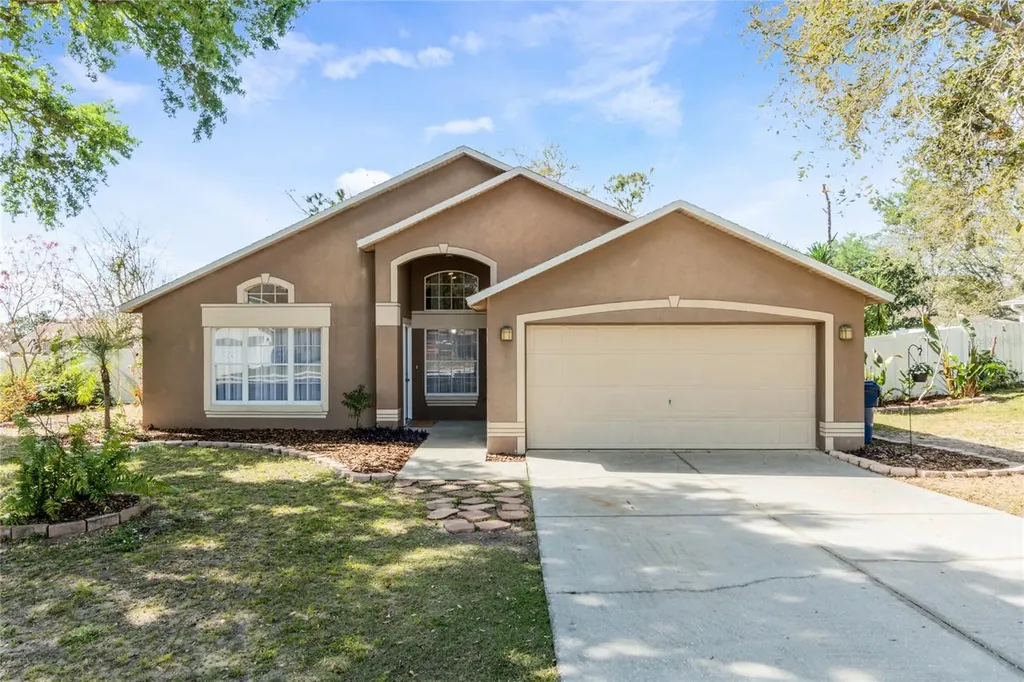 1040 Arbor Hill Circle Minneola FL 34715