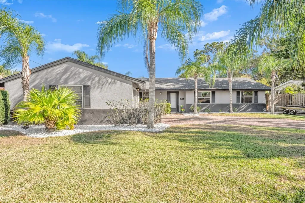 2700 Sea Breeze Court Orlando FL 32805