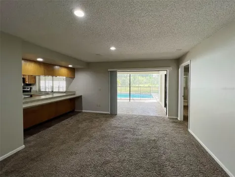 9207 Regents Park Drive Tampa FL 33647