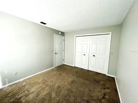 9207 Regents Park Drive Tampa FL 33647