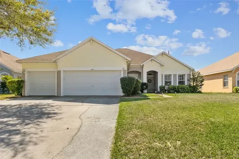 1304 Legatto Loop Dundee FL 33838