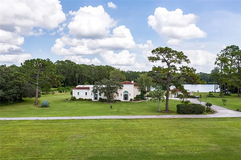 6914 Conley Drive Polk City FL 33868