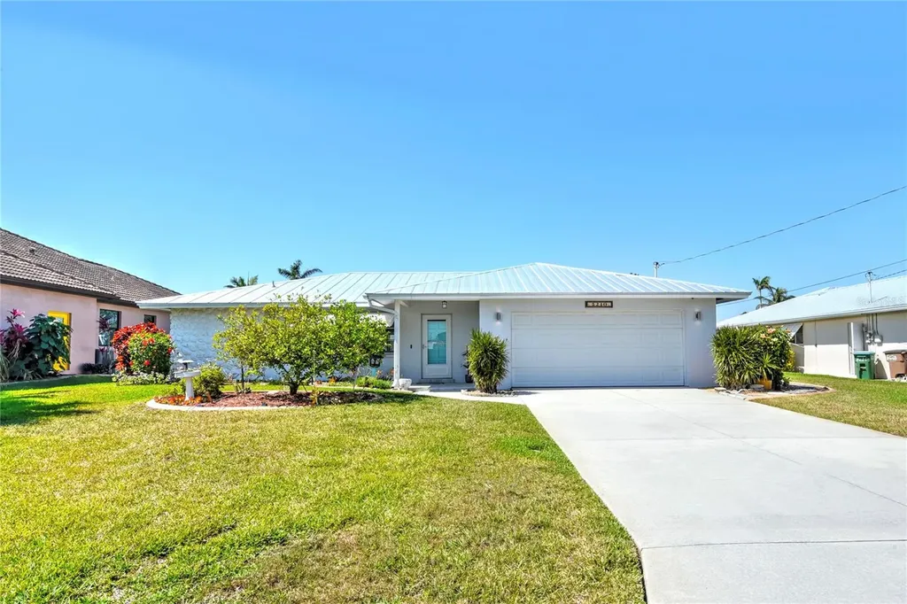 5240 SW 2nd Place Cape Coral FL 33914