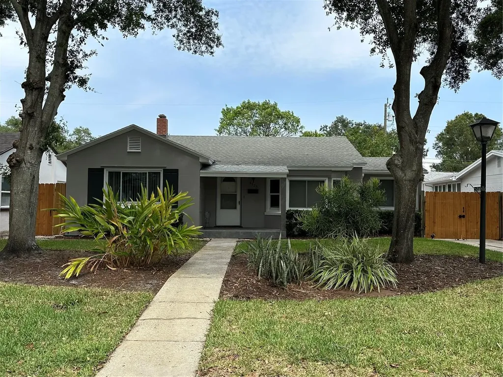 3525 18th Street N St Petersburg FL 33713