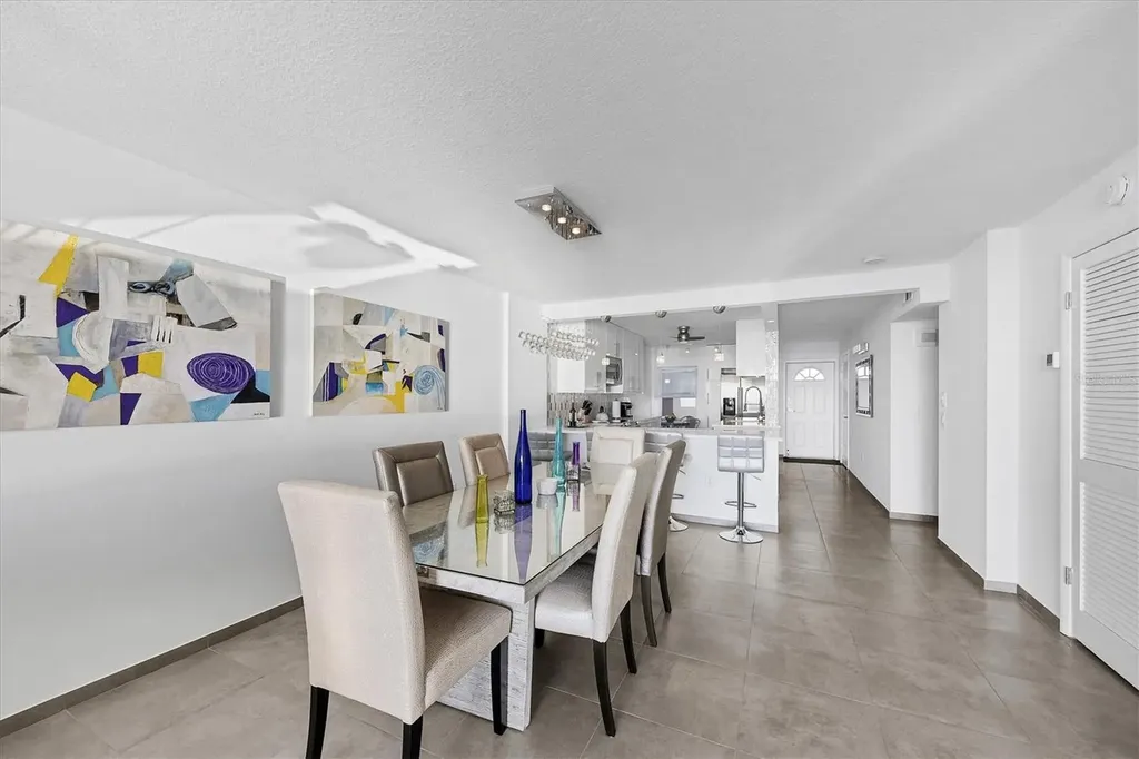 20 Whispering Sands Drive Sarasota FL 34242