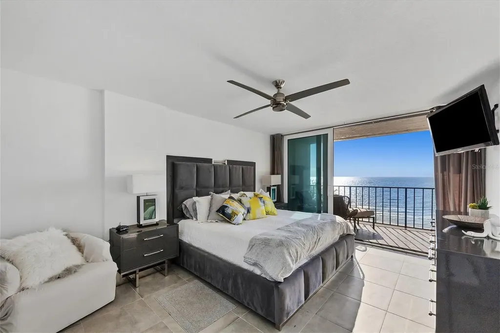 20 Whispering Sands Drive Sarasota FL 34242