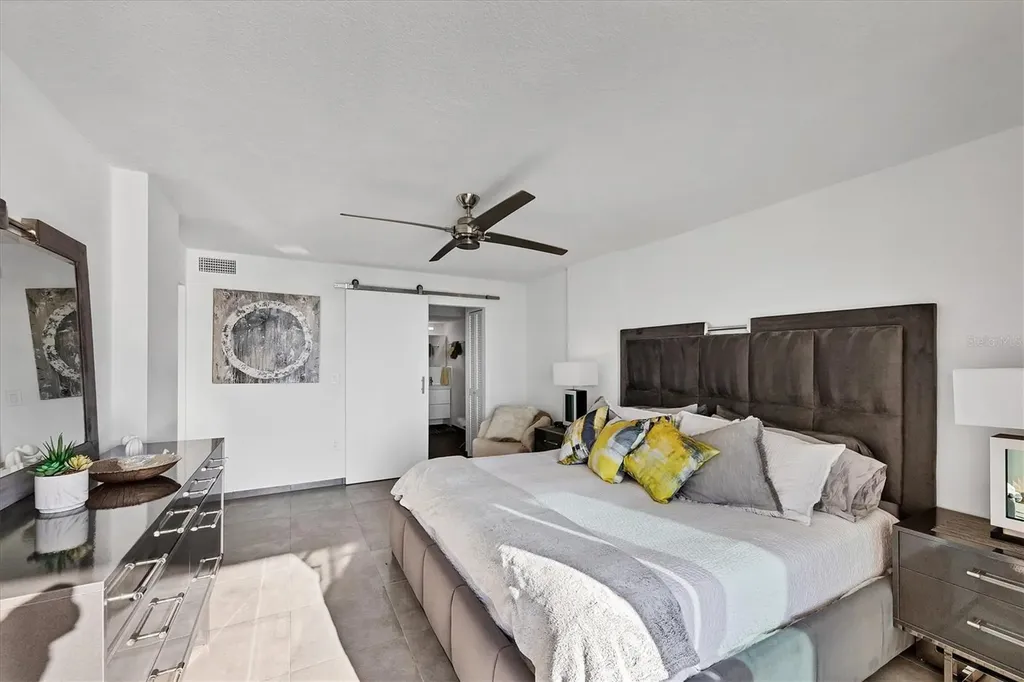 20 Whispering Sands Drive Sarasota FL 34242